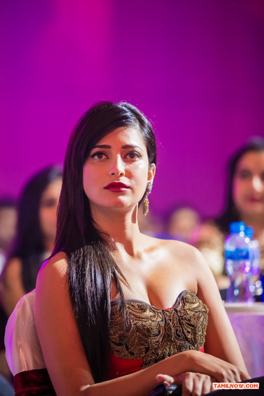 Actress Shruti Haasan 459