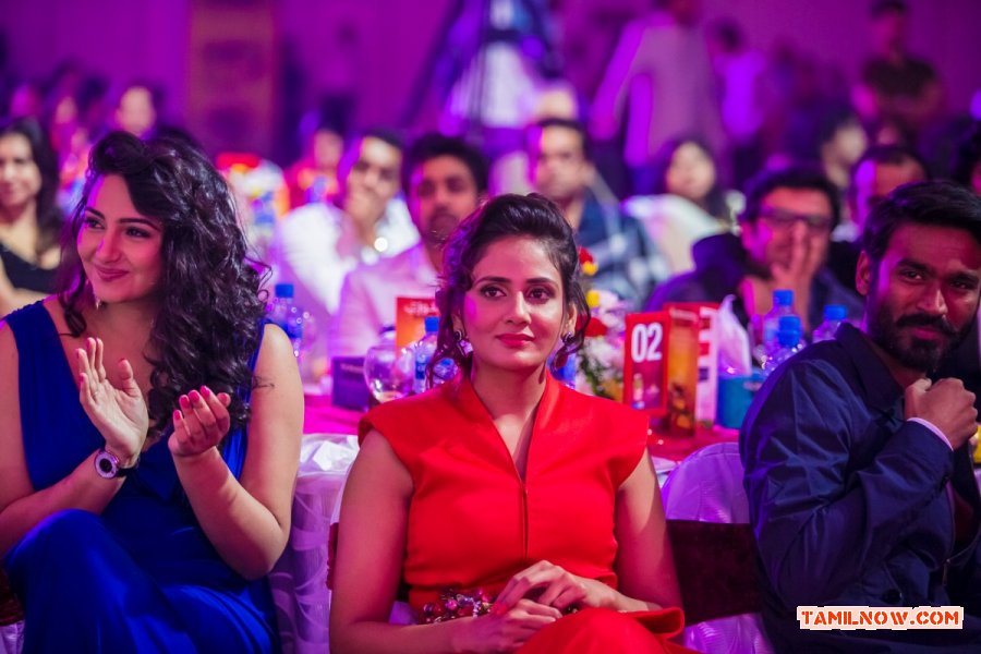 Siima 2013 Dubai 1st Day 2999