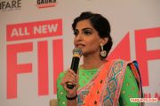Sonam Kapoor Launches Filmfare Make Over Issue Photos 1278