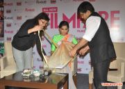 Sonam Kapoor Launches Filmfare Make Over Issue Photos 5138