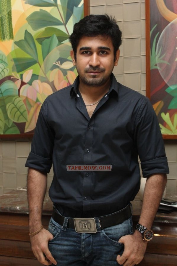 Vijay Antony Photo 992