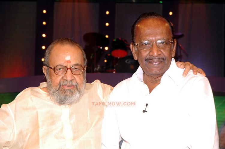 Stars With Vaali 1000 In Vasanth Tv Event Photos 5258