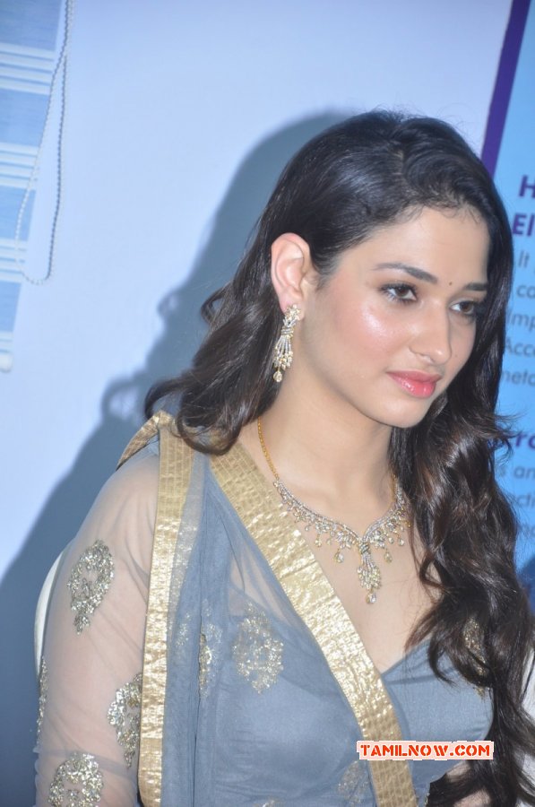 2014 Albums Tamanna Launches Vcare Beauty Clinic At Vijayawada Tamil Function 4470