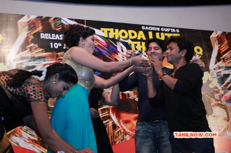 Jul 2015 Album Function Thoda Lutf Thoda Ishq Press Meet 8251