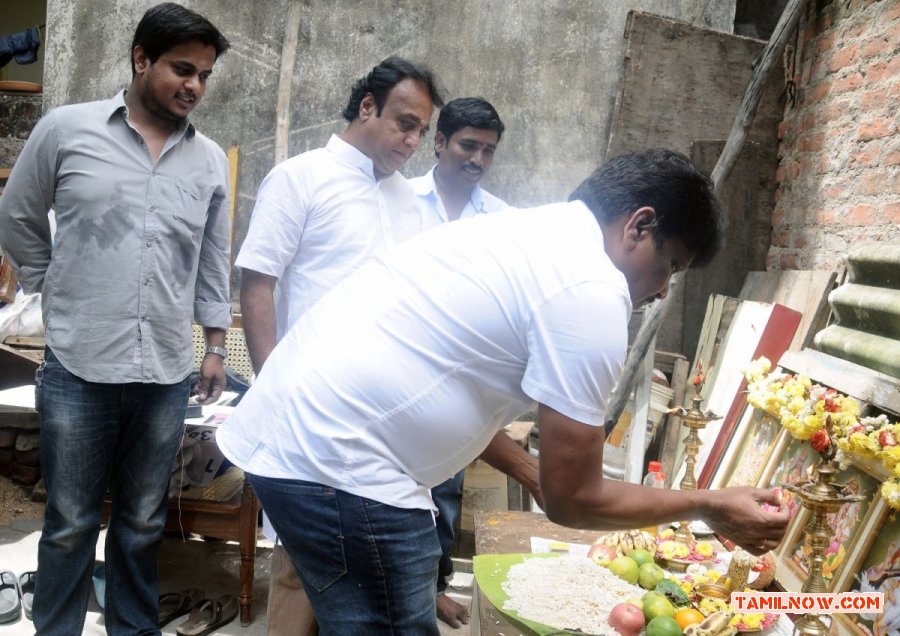 Vadacurry Movie Pooja Stills 6105