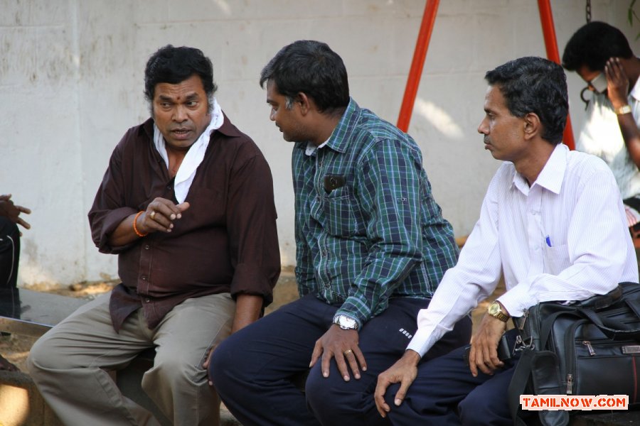 Vazhapazham Movie Working Stills 8495