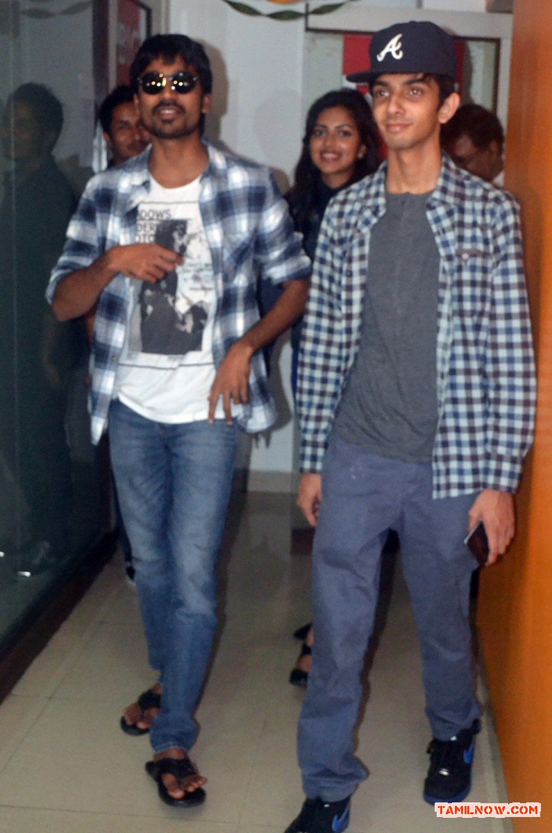 Dhanush And Anirudh At Velaiyilla Pattathari Audio Launch 668