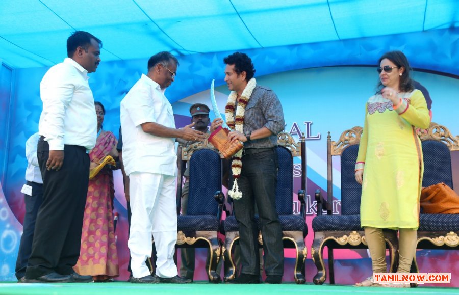 Velammal Honours Sachin Tendulkar Photos 7036