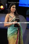 Shriya Saran At Vijaya Awards 2011