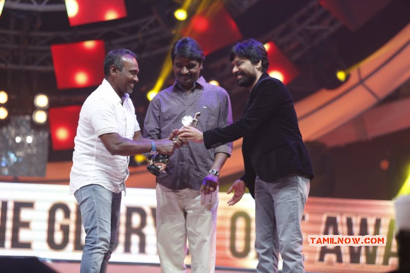 New Picture Tamil Function Vijay Awards 2015 5921