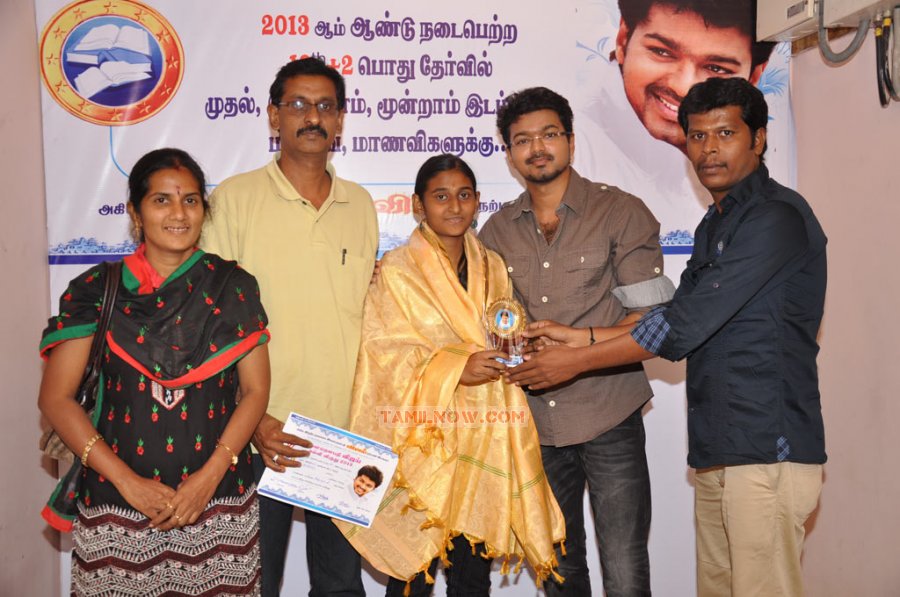 Vijay Contributes To Poor 5731