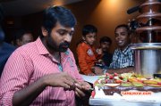 New Galleries Function Vijay Sethupathi Inaugurates Chocoholic Chocolate Bar 1549