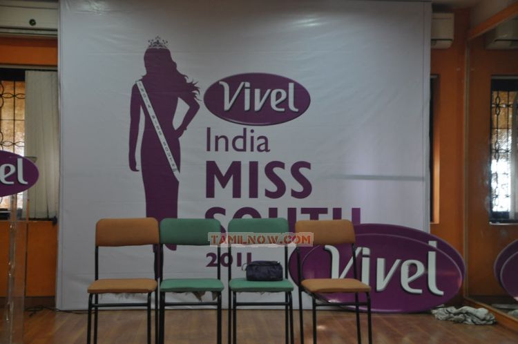Vivel India Miss South 2011 6879
