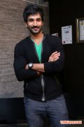 Yagavarayinum Naa Kakka Friendship Day Stills 9734