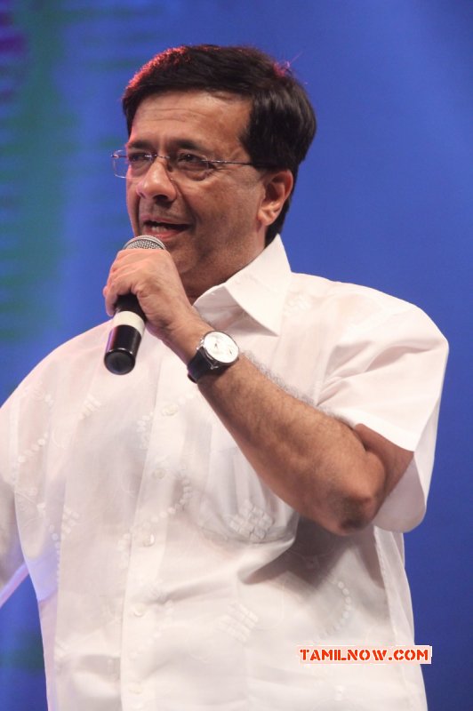 Yg Mahendra At Yesudas 50 Concert 51