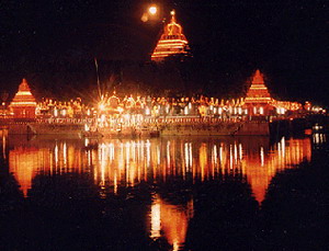 Vandiyur Mariamman Teppakulam, Madurai
